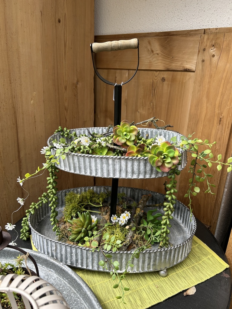 Etagere