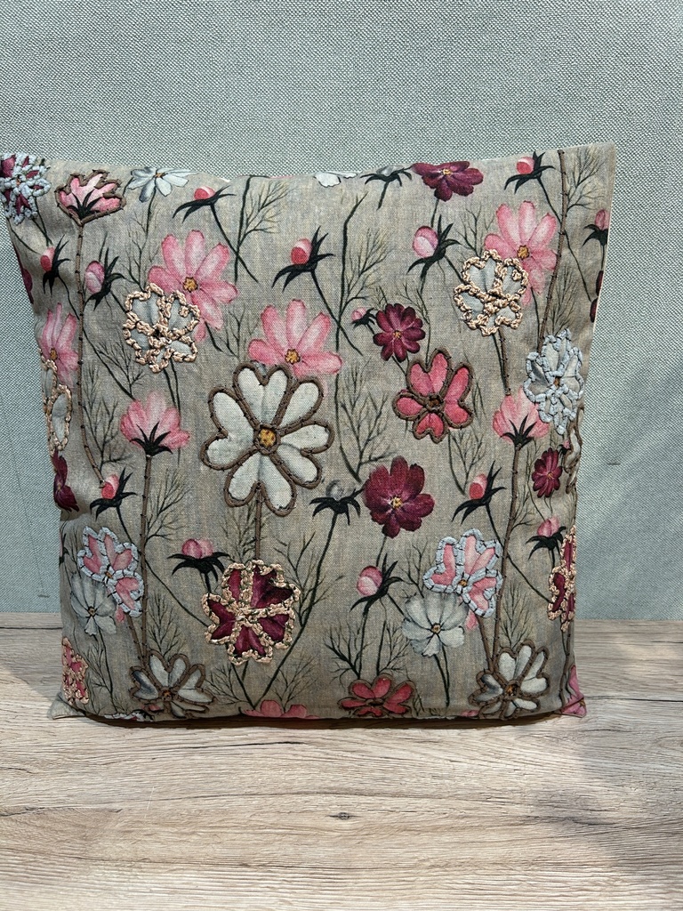 Kissen Blumenmuster lila, 40 x 45 cm mit Füllung
