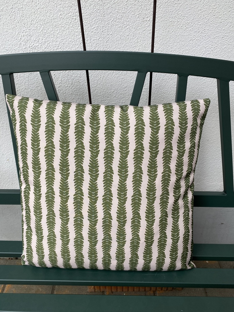 Outdoorkissen grün Zackendesign 45x45 cm