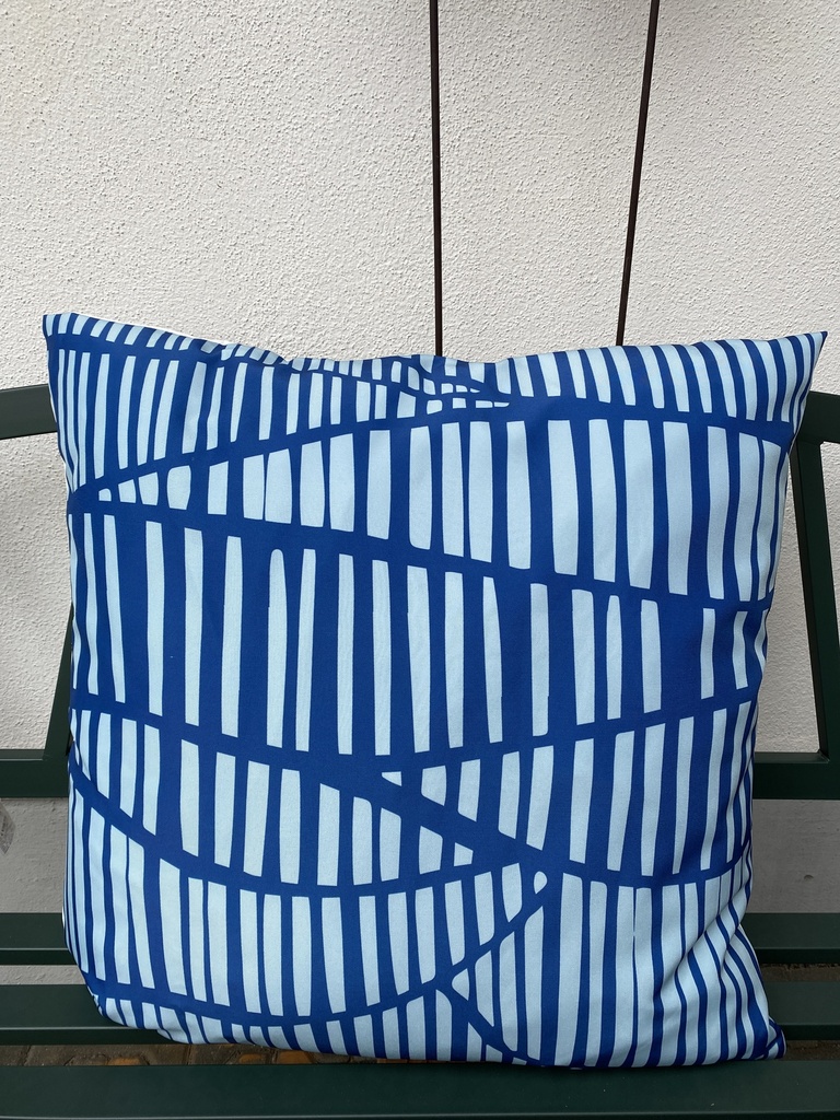 Outdoorkissen blau gemustert XL 60x60 cm