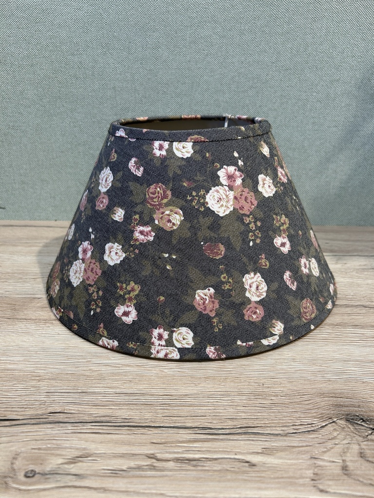 Lampenschirm Rosenmuster