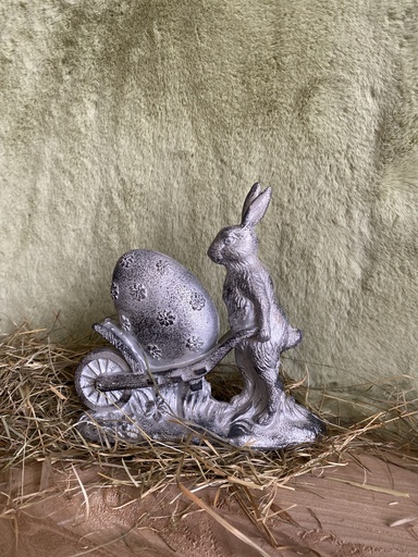 [P0001306] Hase mit Schubkarre