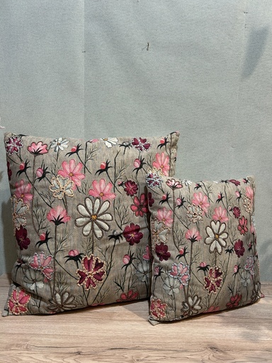 Kissen Blumenmuster lila mit Füllung